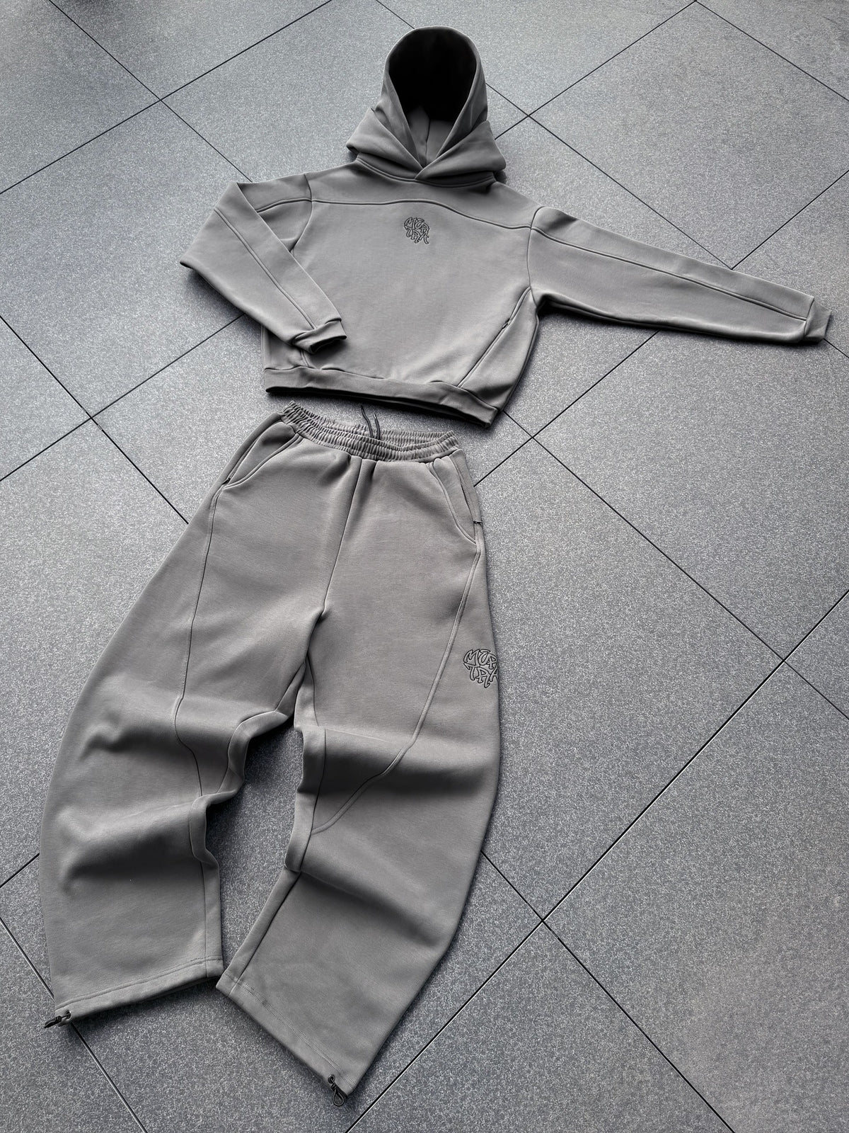 MERTRA BIGSTEP TRACKSUIT GREY